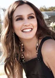 Fan Casting Olivia Rodrigo as Denise Andora in Bright Young Women