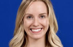 Facial expressions and gestures: How communication has changed in masked  times