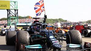Honda's success with red bull this season has been built on the japanese engine. Mercedes Say It S Their Duty To Give Hamilton A Car Where It S More Difficult For Him To Make Mistakes Formula 1