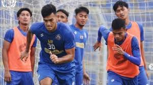 Piala walikota solo 2021 daftar tim peserta dan jadwal piala walikota solo 2021, dari arema, persib hingga rans united sudarmaji juga membocorkan bahwa turnamen itu akan diikuti klub tenar liga 1. Jadwal Piala Wali Kota Solo Live Indosiar Andalkan Pemain Lokal Arema Fc Pd Tantang Persib Bandung Halaman 4 Tribunnews Com Mobile