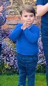 Die royals veröffentlichen zum geburtstag des kleinen prinzen einen neuen schnappschuss, den seine mutter. Prince Louis Of Cambridge In 2020 Herzogin Von Cambridge Herzogin Kate Prinz William Und Kate