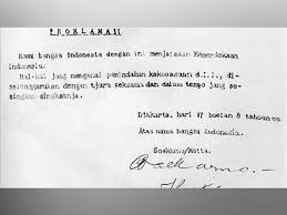 The proclamation of indonesian independence was read at 10:00 in the morning of friday, 17 august 1945. Alasan Tahun Di Teks Proklamasi Ditulis 05