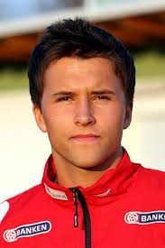 En 2015, pour sa première saison sur le circuit professionnel, lloyd harris remporte quatre tournois au mozambique. Lloyd Harris Height How Tall Is Lloyd Harris