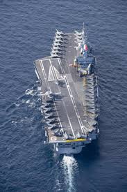 Fin De L Exercice Fanal Et Nouvelles Images Du Charles De Gaulle Avec 30 Rafale Mer Et Marine Marine Militaire Navire De Guerre Porte Avions