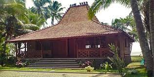 Joglo sinom memiliki teras yang ada pada bagian luar bangunan. Informasi Belajar Anak Interaktif Rumah Adat Provinsi Jawa Timur Rumah Joglo Situbondo
