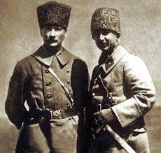 İsmet i̇nönü, doğumunun 134'üncü yıldönümünde mezarı başında anıldı. Mustafa Kemal Ataturk And Ismet Inonu Nzhistory New Zealand History Online
