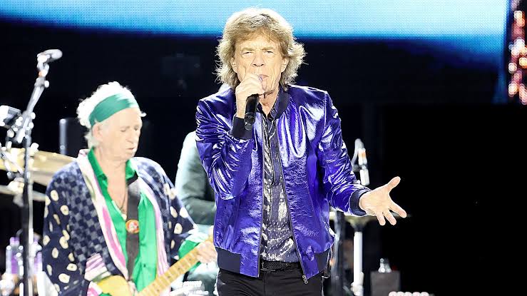 Rolling Stones Guitarist Keith Richards, 82, Kills 2026 Stadium Tour