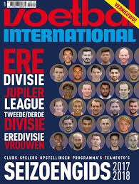 Voetbal international houdt je op de hoogte van het laatste voetbalnieuws. Bol Com Voetbal International Seizoengids 2017 Voetbal International Bv 8710857265874 Boeken