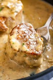 One Pan Pork Tenderloin Medallions With An Easy Blue Cheese Sauce Are A Perfect Weeknight Comfort Tenderloin Recipes Pork Recipes Comfort Food Recipes Dinners
