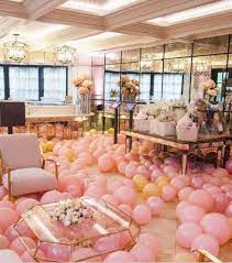 Inside Pics Khloe Kardashian S Luxurious Baby Shower Is All Pink And Beautiful Luxury Baby Shower Beautiful Baby Shower Baby Shower De