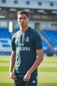 Us.shop.realmadrid.com is the official u.s. Real Madrid Home Away Kits For 2018 2019 Hypebeast