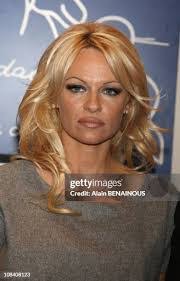 Pamela Abraham's Instagram, Twitter & Facebook