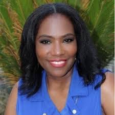 Elise Finley's Instagram, Twitter & Facebook