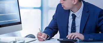 Reporting to a manager and supporting the finance and accounting teams, a finance officer job description should include some of the below key duties and responsibilities. Hiop 101 Financial Decision Making For Managers Ie Exponential Learning Blog