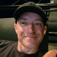 Chris Holck's Instagram, Twitter & Facebook