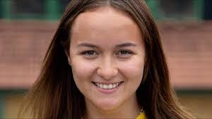 Marcy Dickinson's Instagram, Twitter & Facebook