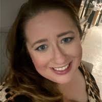 Aileen Lowe's Instagram, Twitter & Facebook