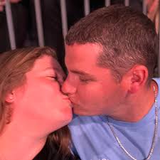 Sphere or Helicopter Ride over the strip? Which one to pick?