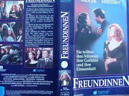 Bette midler wanted someone who sounded like she did at that age, so they used someone else's voice. Freundinnen Bette Midler Barbara Hershey Filmundo De