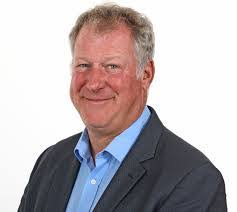 Scott Keesee's Instagram, Twitter & Facebook