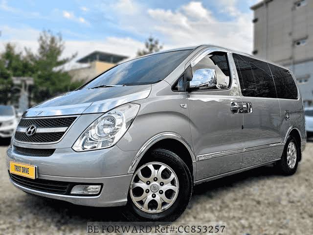 2012 Hyundai Grand Starex (H-1) in Factory Silver, AI generated