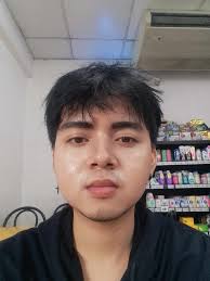 Me 6 volumes into Solo Leveling