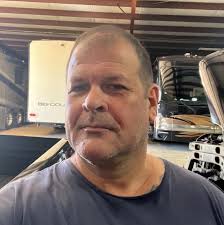 Auto & Hot Rod One's