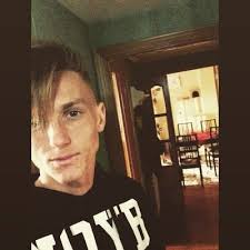 Sasha Roche (@SashaRoche1)