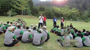 Program tube ini direka khas bagi mempersiapkan belia yang ingin memulakan perniagaan agar mempunyai daya tahan dari segi mental dan fizikal, selain didedahkan dengan lanskap dan cabaran. Lagu Tube Tunas Usahawan Belia Bumiputera Youtube