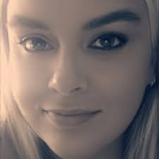 BBQs, pool days, and sunshine are coming—just a reminder: the beach doesn't  have a weight limit, and the water doesn't care what size you are. My kids  won't remember my body—they'll remember