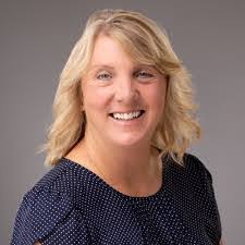 Peggy Bard's Instagram, Twitter & Facebook