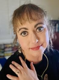 Rhonda Beeson's Instagram, Twitter & Facebook