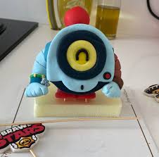 It has an outer, heavy outline and can be used as a coloring page. New Cake Masterpiece Nani Brawlstars