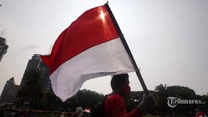Check spelling or type a new query. Mahasiswa Ajak Masyarakat Kibarkan Bendera Merah Putih Sebagai Simbol Optimisme Melawan Covid 19 Perlu Tahu Dong