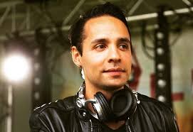 Daniel Diego Music & Downloads