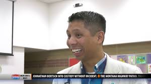 Meadowlark Elementary principal eats bugs to encourage literacy