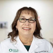 Amber Saul's Instagram, Twitter & Facebook