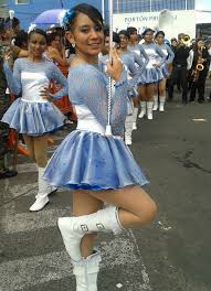 Vota Por La Palillona Mas Bella En Los Desfiles Del 2015 Playbuzz Girly Girl Outfits Dance Outfits Kids Dress