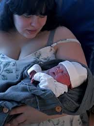 Air Force wife delivers New Year's baby in Fairbanks