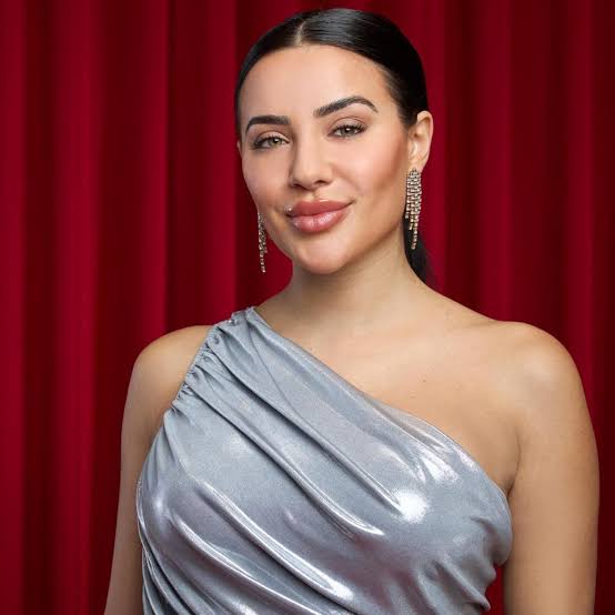 Let's Dance-Kandidatin Leyla Lahouar: Darum traut sie sich aufs Parkett |  STERN.de