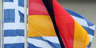 Der abstand des scheitelpunktes vom bundesschild ist etwas geringer als der abstand des bundesschildes zum mast. Chania Bundeswehr Soldaten Hissen Deutsche Fahne Auf Kreta Kolnische Rundschau