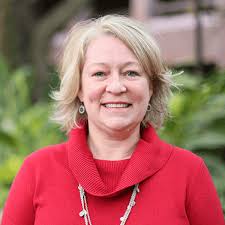 Alyson Adams's Instagram, Twitter & Facebook