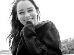 Jun 14, 2021 · emilia clarke pointed a finger at a new suspect in the 'game of thrones' starbucks cup mystery this link is to an external site that may or may not meet accessibility guidelines. Emilia Clarke Emilia Clarke Foto 36404636 Fanpop