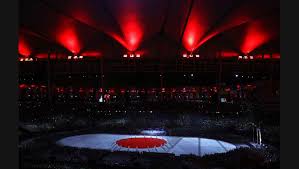 .@simone_biles closed out the 2016 rio olympics by carrying the american flag at the closing ceremony and she will tell you firsthand that it's much heavier than one might think. Rio 2016 Flag Handover Ceremony To Tokyo 2020