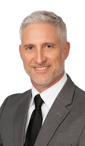 Jonathan Maguire's Instagram, Twitter & Facebook