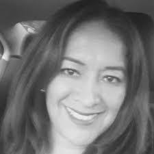 Elizabeth Gasca's Instagram, Twitter & Facebook