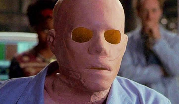 Kevin Bacon's Critically Panned Invisible Man Adaptation Gets Glowing  Review From VFX Artists 23 Years Later