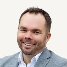 Tony Meredith's Instagram, Twitter & Facebook