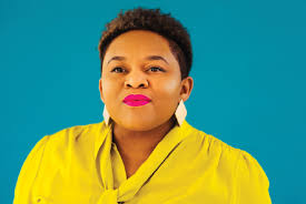 Julia Mallory's Instagram, Twitter & Facebook