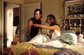 An advertising executive (jennifer aniston) asks a young man (jay mohr) to pose as her fiance so that she will be eligible for a promotion. Picture Perfect 1997